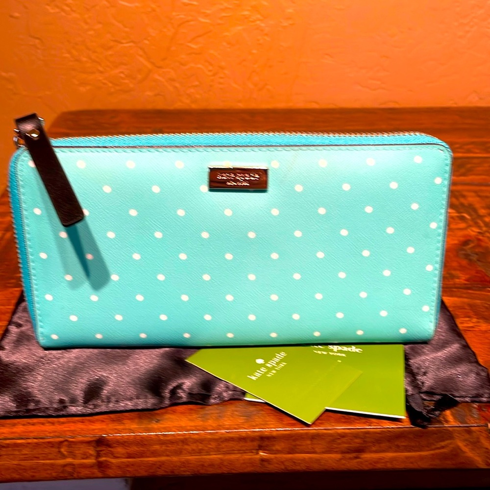 NWT Kate Spade Grant Street Grainy Vinyl Long Wallet with dust bag